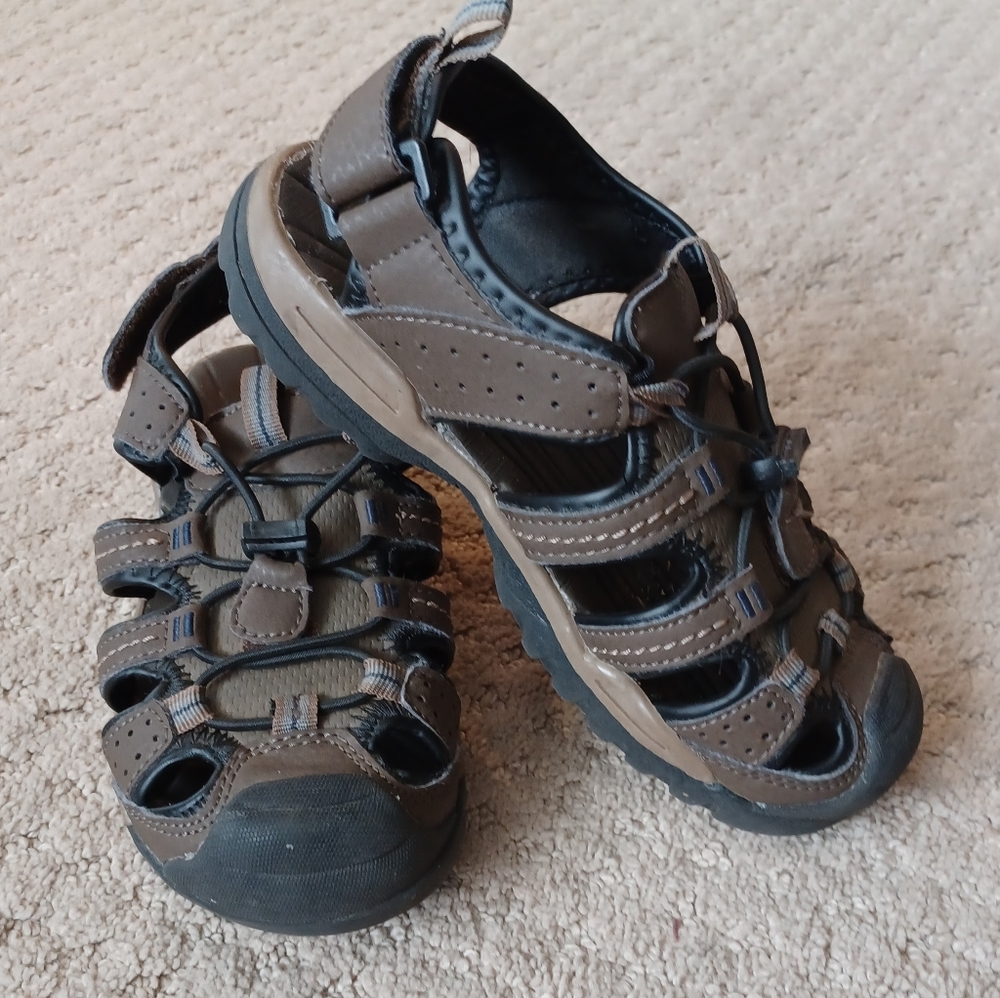 Boy's Sonoma Teleport Sandals - brown (size 2Y)
